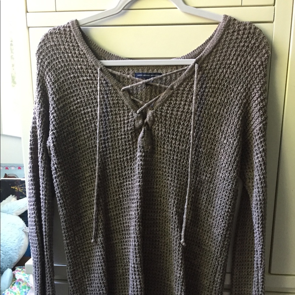 American Eagle Sweater